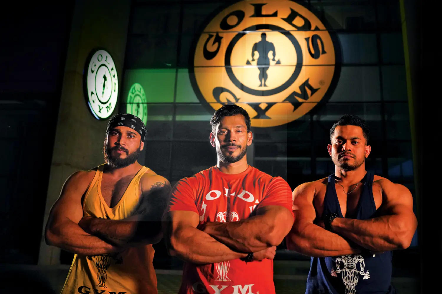 Gold's Gym trainers